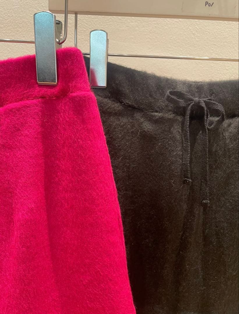 【新品タグ付き】PoI シャギースカートレギンス