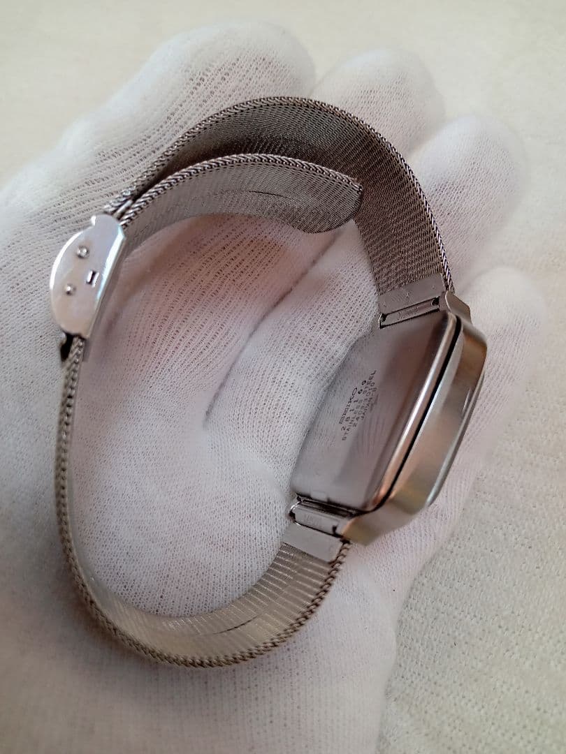 る*】様 SEIKO　アンティーク　機械式自動巻　スクエア型　機能良好　超美品