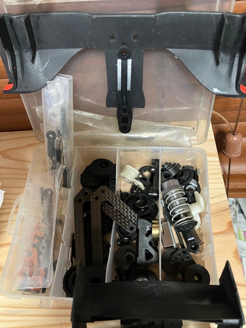 タミヤ、サーパントカーボンファイバーF1ラジコンシャーシセット