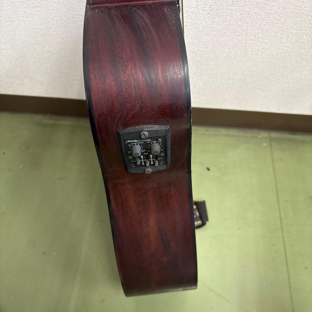 アルバレス アコースティックギター 弦切れあり