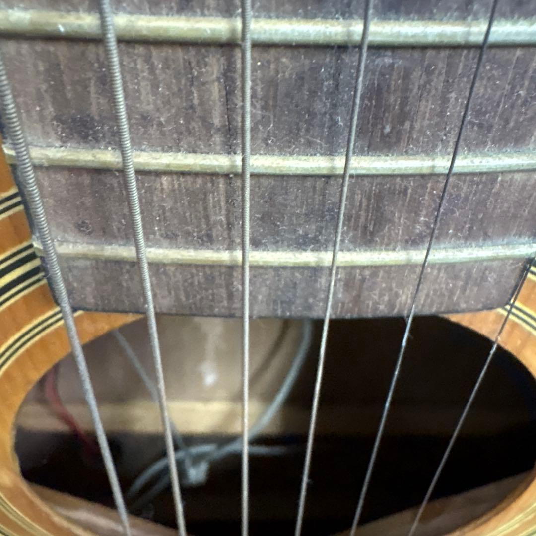 アルバレス アコースティックギター 弦切れあり
