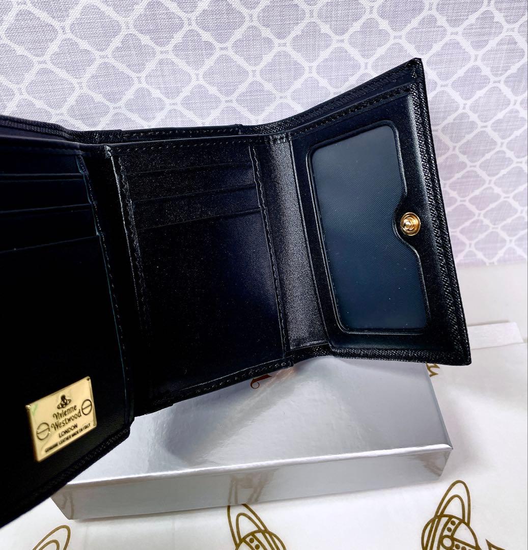 大人気♡ショッパー付】新品 ヴィヴィアン・ウエストウッド 三折り財布