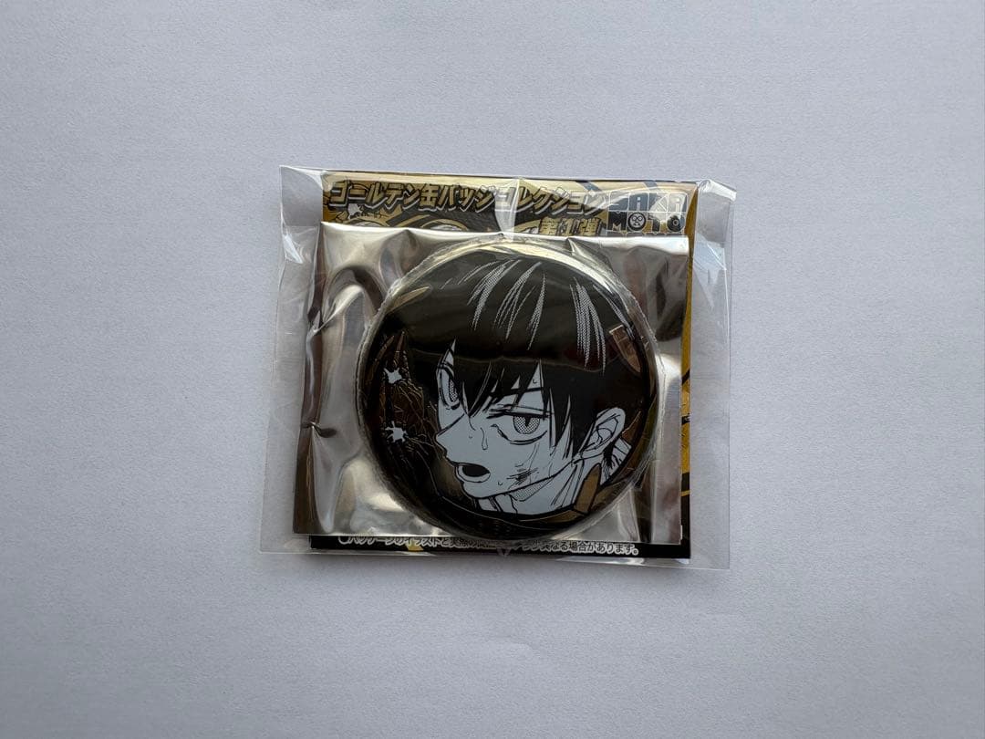 サカモトデイズ ゴールデン缶バッジ 四ツ村周 - メルカリ