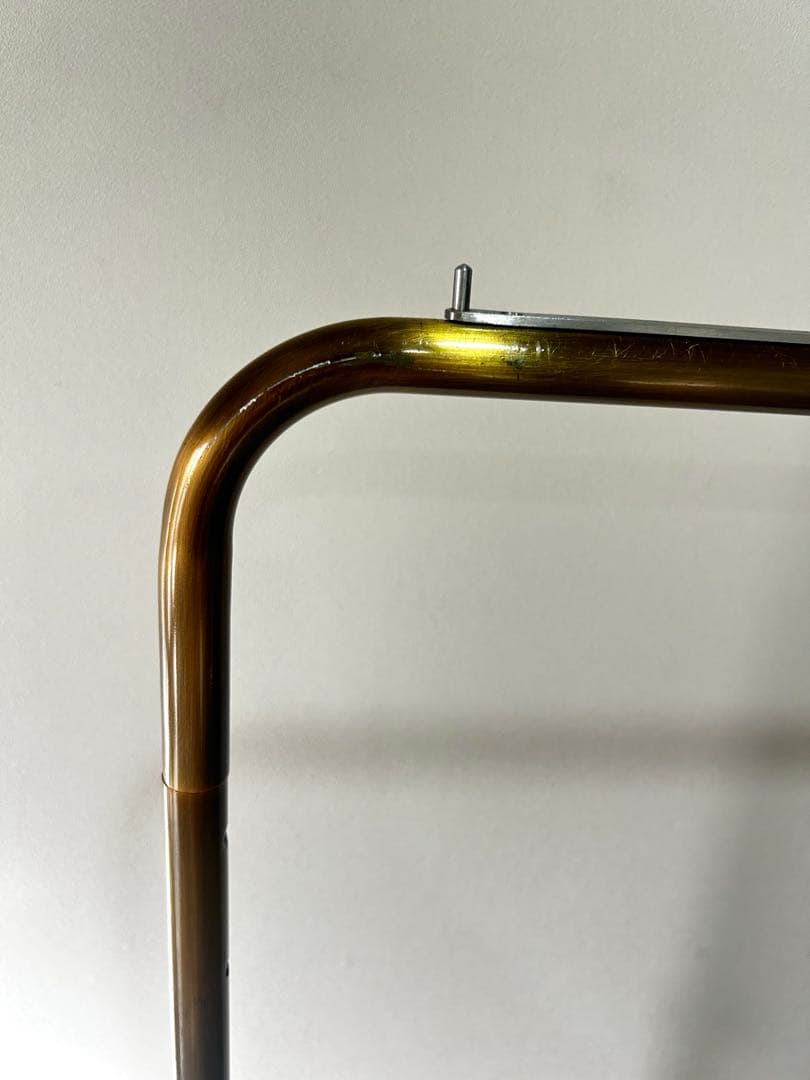 美品】 ハンガーラック 90cm 丸パイプ アンティークゴールド 真鍮