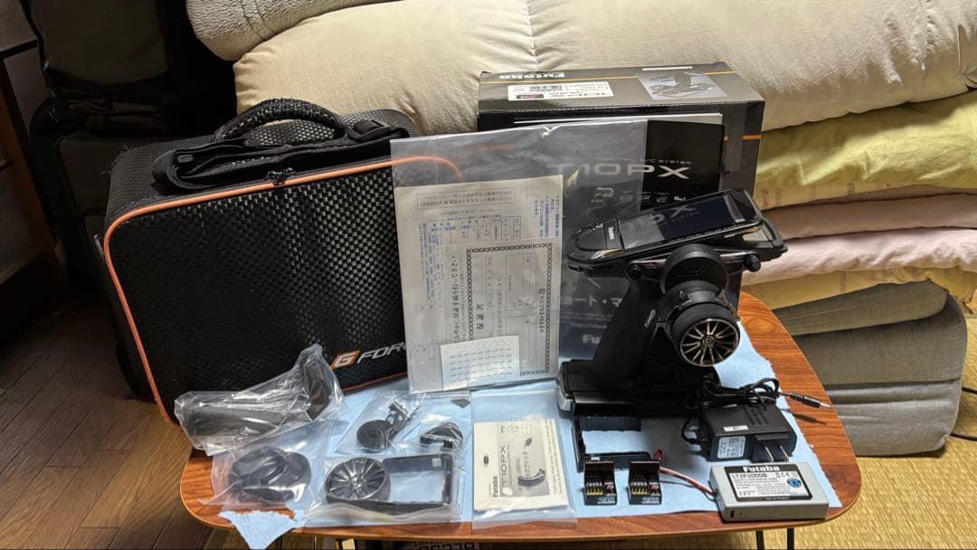 Futaba 10PX ダブルレシーバー プロポバッグ付き 限定特価】10PX T/Rセット EP(R404SBS-E) [00008645-3+] - スーパー