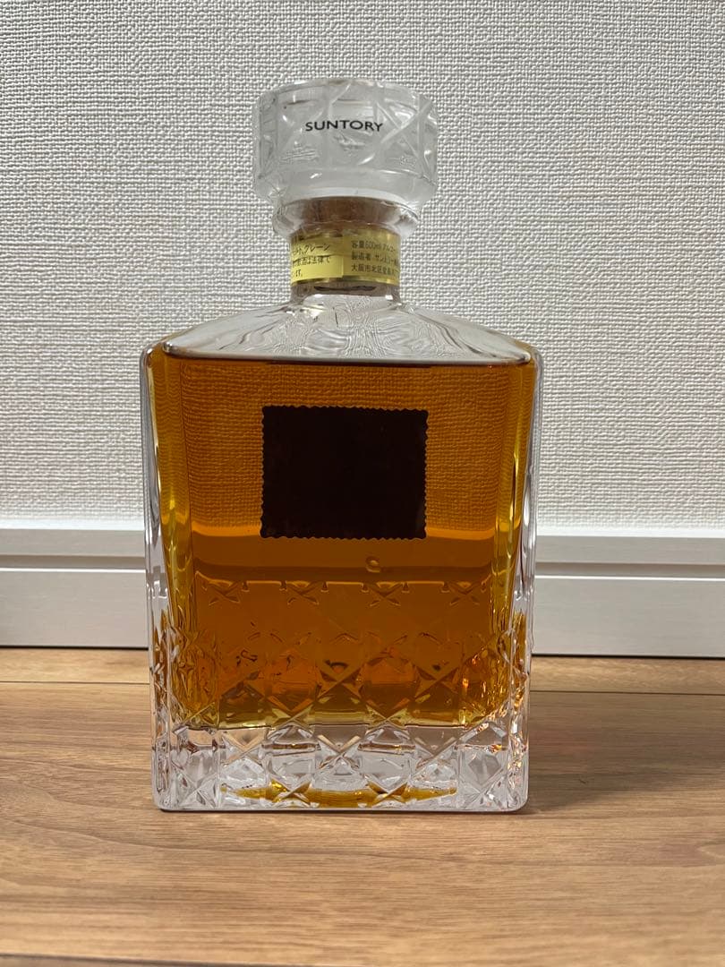未開栓 SUNTORY インペリアルカガミクリスタル 600ml 国産ウイスキー