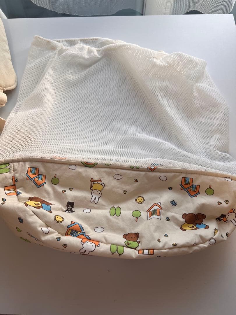 NOUTTI ミッフィー 犬用スリングバッグ 韓国 メッシュカバー マナー