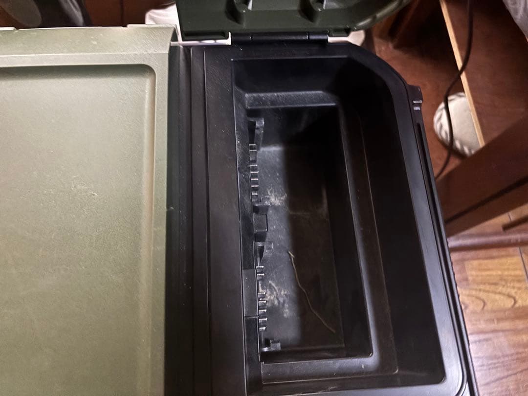 HiKOKI 冷温庫　UL18DB