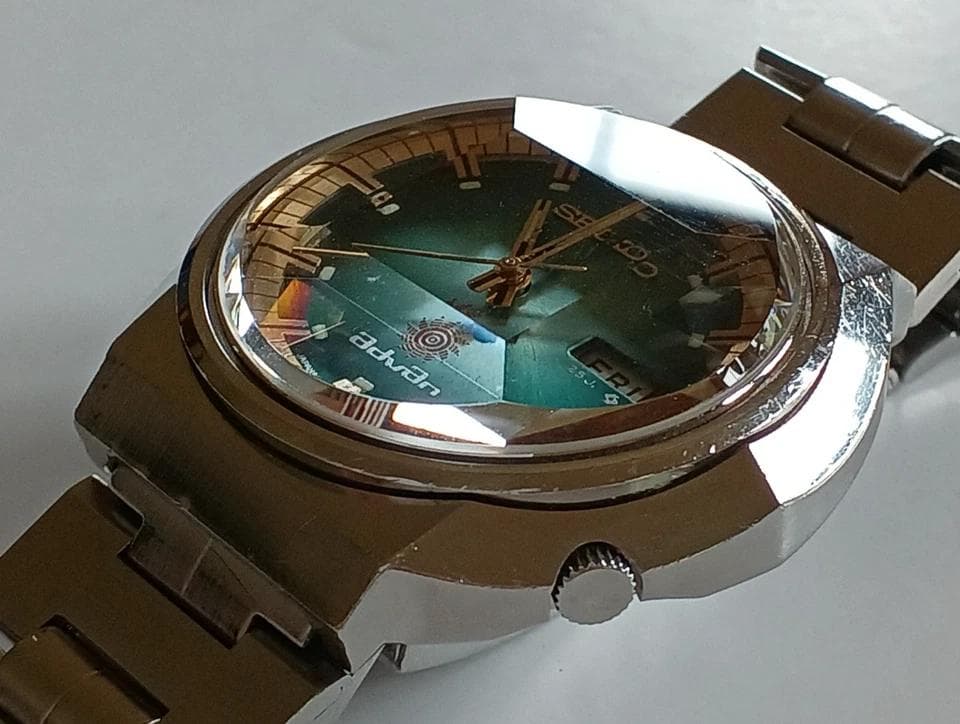 ヴィンテージ 1972 Seiko advan 6106-7570 自動巻き ②