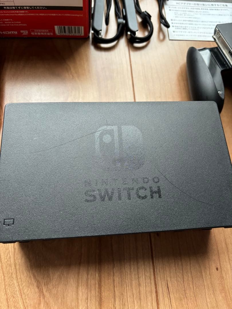 Nintendo Switch本体（未対策機）純正ポーチ付