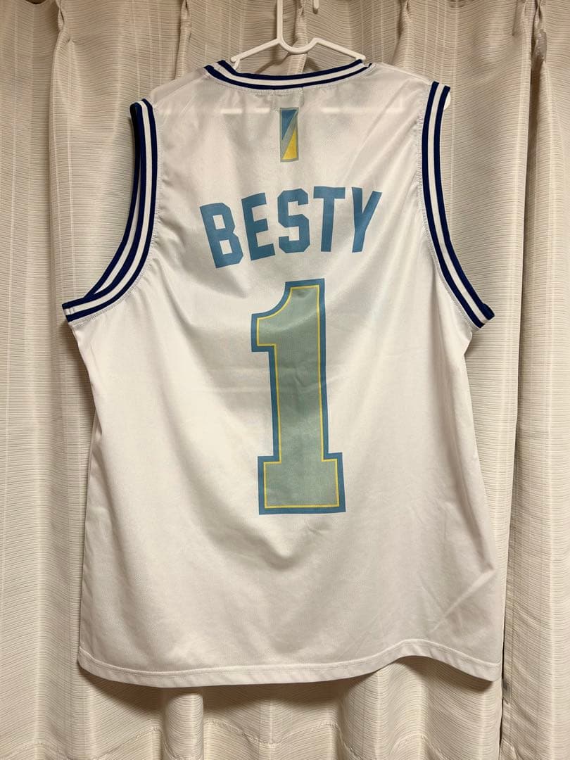 未使用 BE:FIRST オリジナルバスケットボールジャージ／ビブス L BE