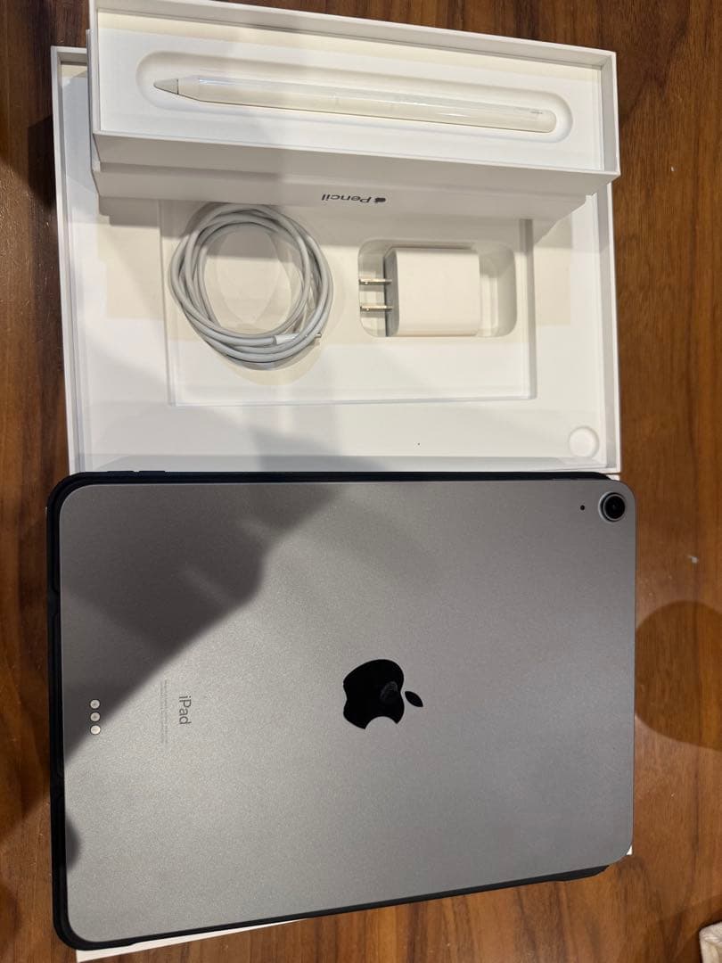 iPad air 2 本体、箱、スリムカバー 黒 ペン付き 訳あり