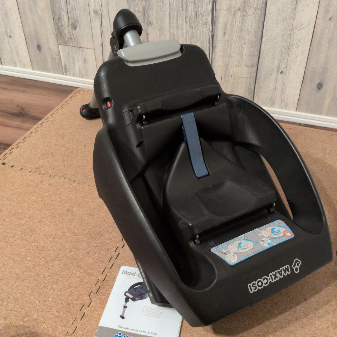 期間値下げ】MAXI-COSI Pebble ブラック＆イージーベース2セット