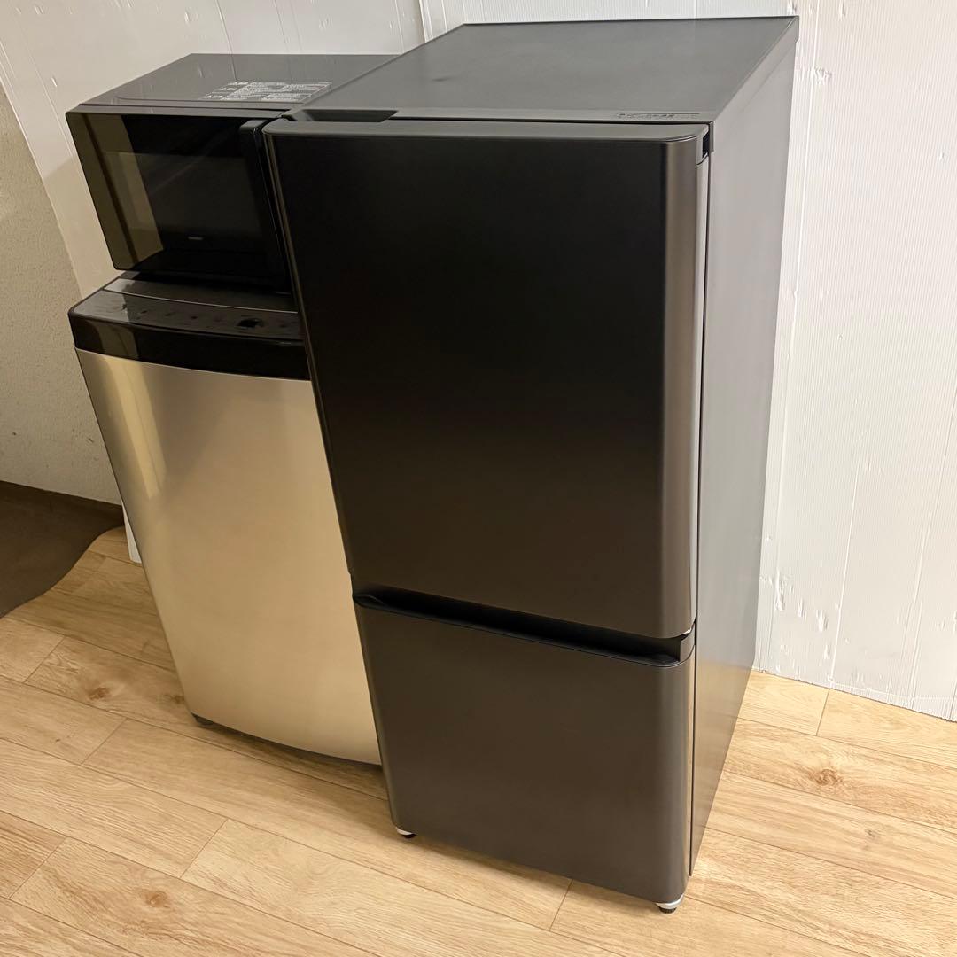 高年式ブラックシルバー1人暮らし家電セット❗️大阪、大阪近郊配送と設置無料o