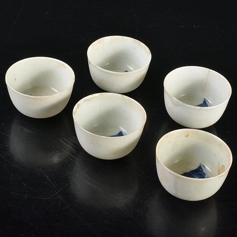 中国 大明成化年製款 青花 煎茶碗 五客 古竹 崇菊