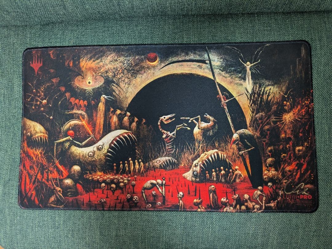 【サイン入り】MTG 滅び プレイマット Seb McKinnonシリアル有り サイン入り】MTG 滅び プレイマット Seb McKinnonシリアル有り