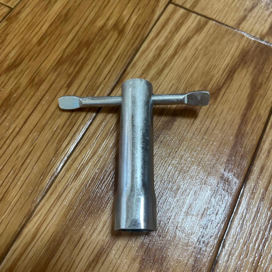 IKEA イケア ダイニングテーブル BJURSTA 伸縮式 伸長式