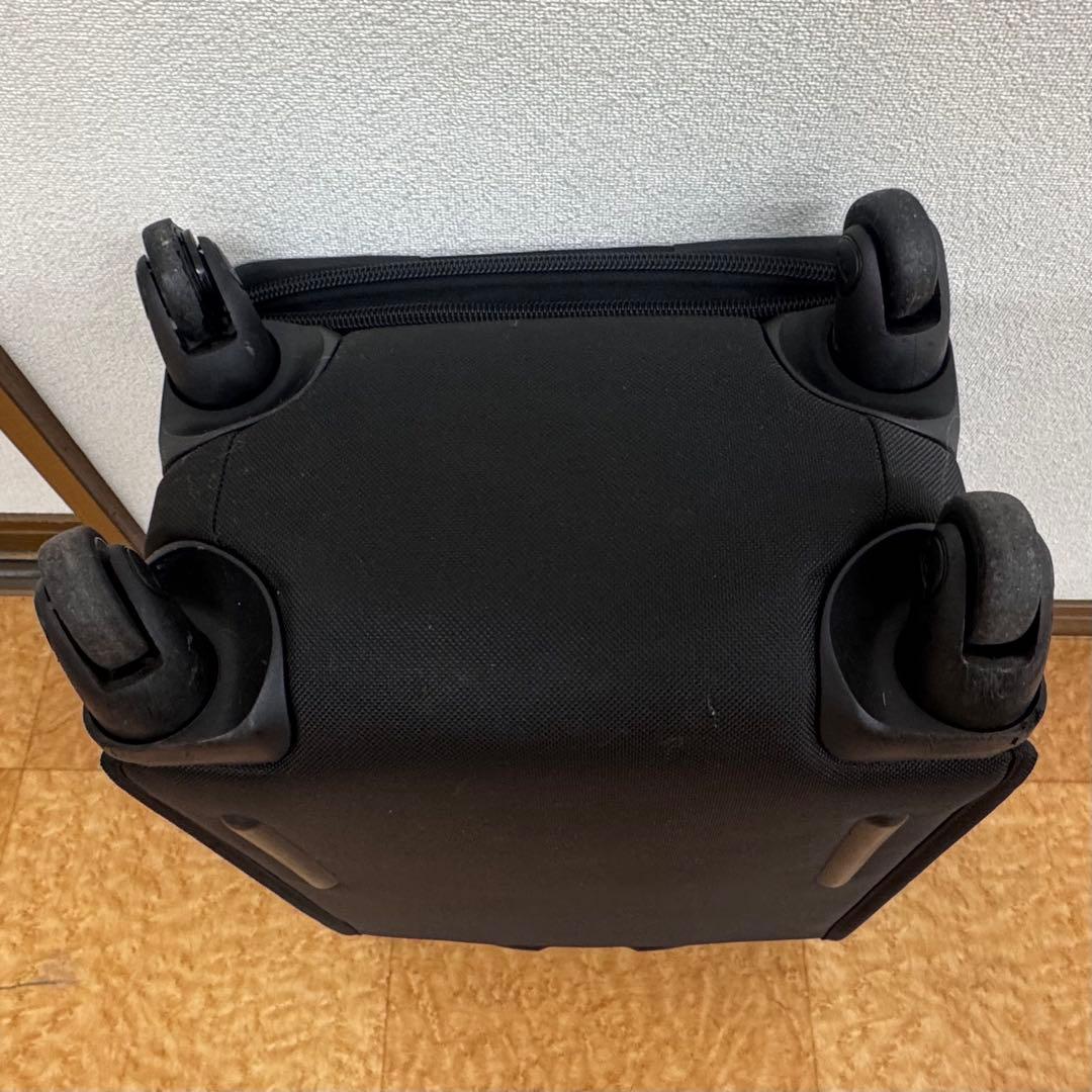 TUMI 22060DH 機内持込みOK4輪キャスター付きスーツケース トランク