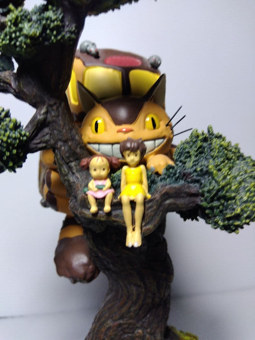 スタジオジブリ　ジオラマ置時計　となりのトトロ　松の木の下で