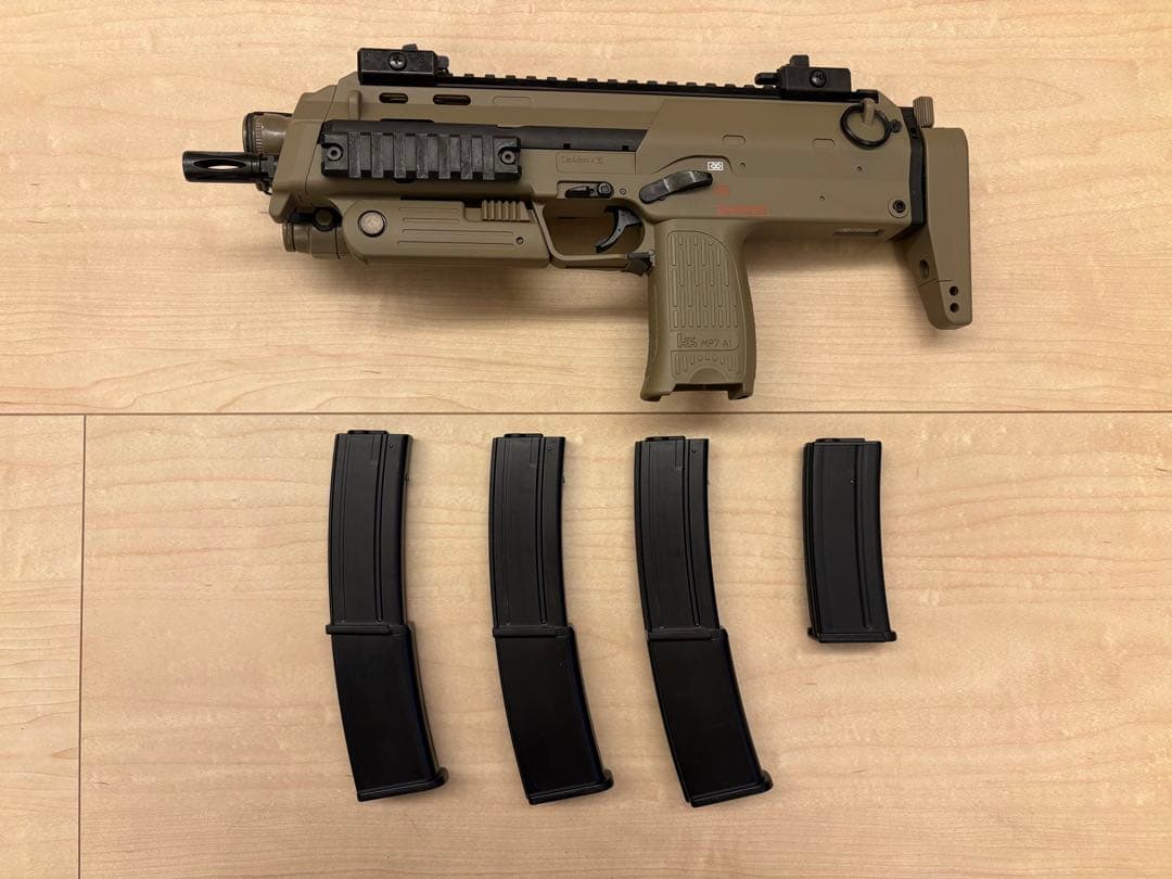 東京マルイ MP7 電動ガン タンカラー リポ化 動作未確認