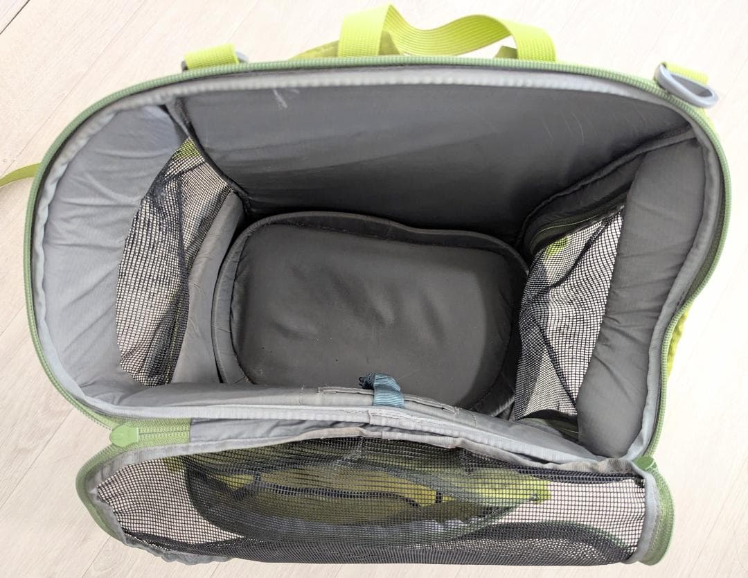 ダ*ン様 mont-bell ドギーキャリングバッグ LEGN1123917の通販はau PAY