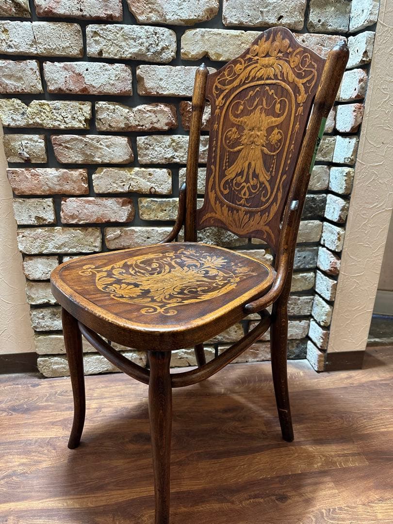 ヤコブ＆ヨーゼフ・コーン社　ウィーン工房製　ヴィンテージチェア ヤコブ&ヨゼフ・コーンJacob and Josef Kohn ベントウッドカフェチェア