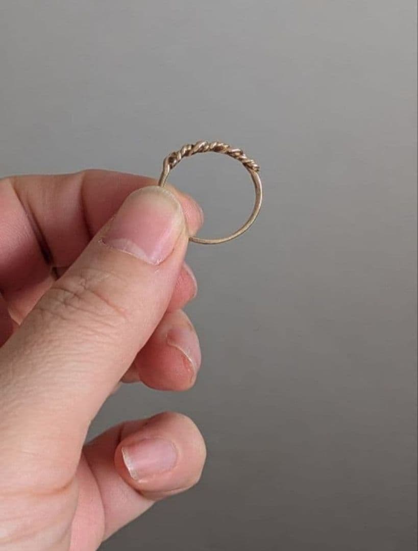 英国　イギリス　ヴィンテージ　ツイストリング