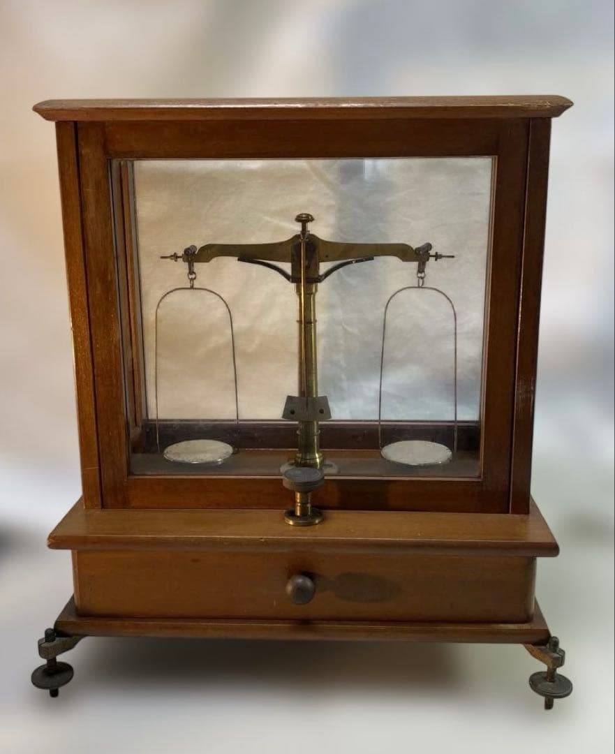 アンティーク 木製天秤 ガラスケース付き 動作可 アンティーク 木製天秤 ガラスケース付き 動作可