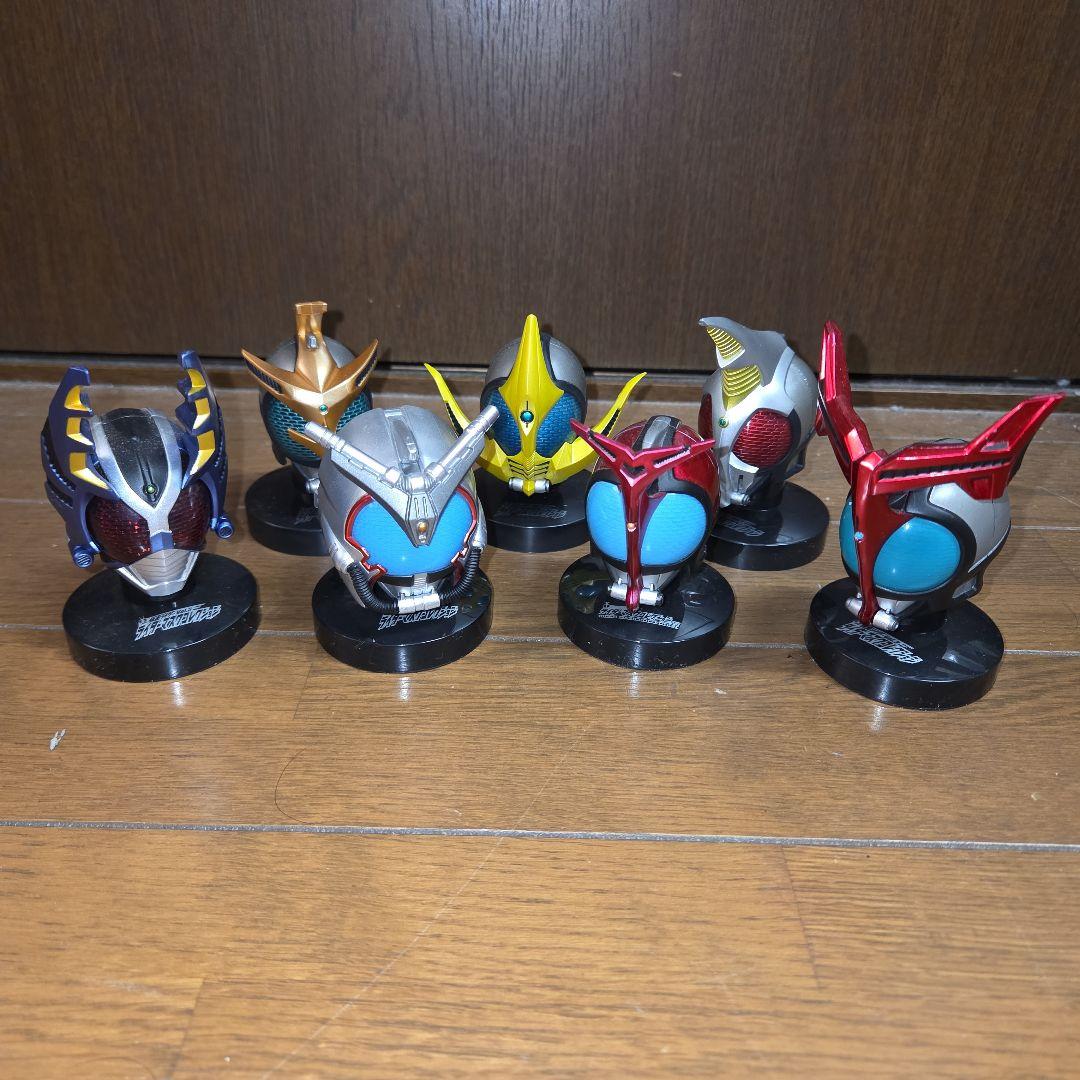 仮面ライダー カブトヘルメットフィギュアセット7体