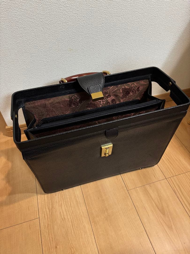 新品未使用　中澤鞄　ダレスバッグ