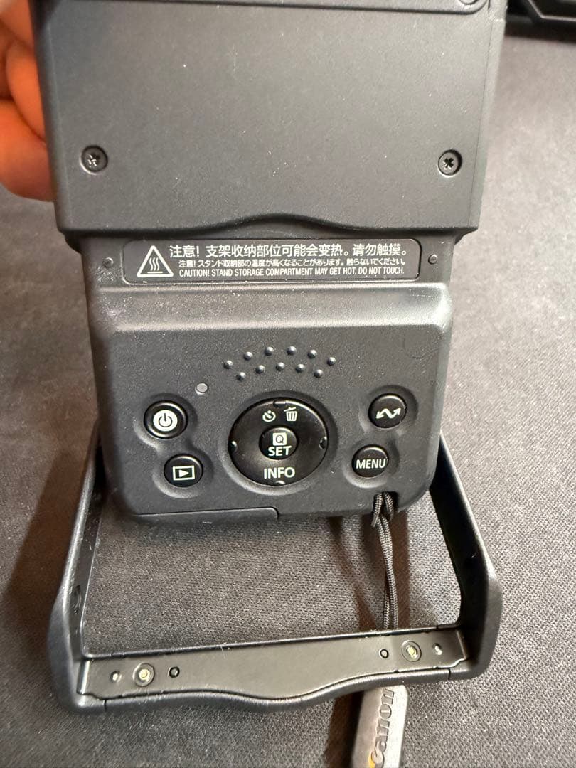 Canon PowerShot V10 (本体、ストラップのみ)