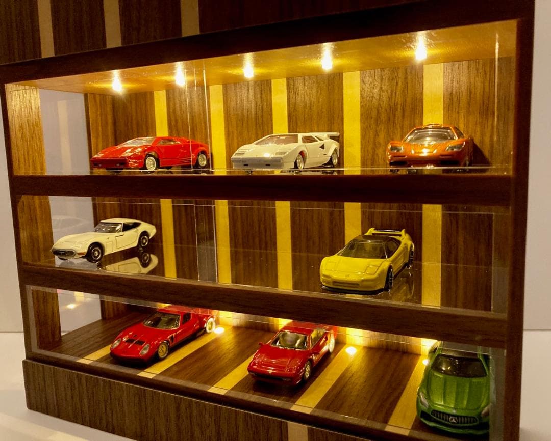 1/64展示21台可・ ウォールナット＆メープル・ディスプレーBOX/ジオラマ