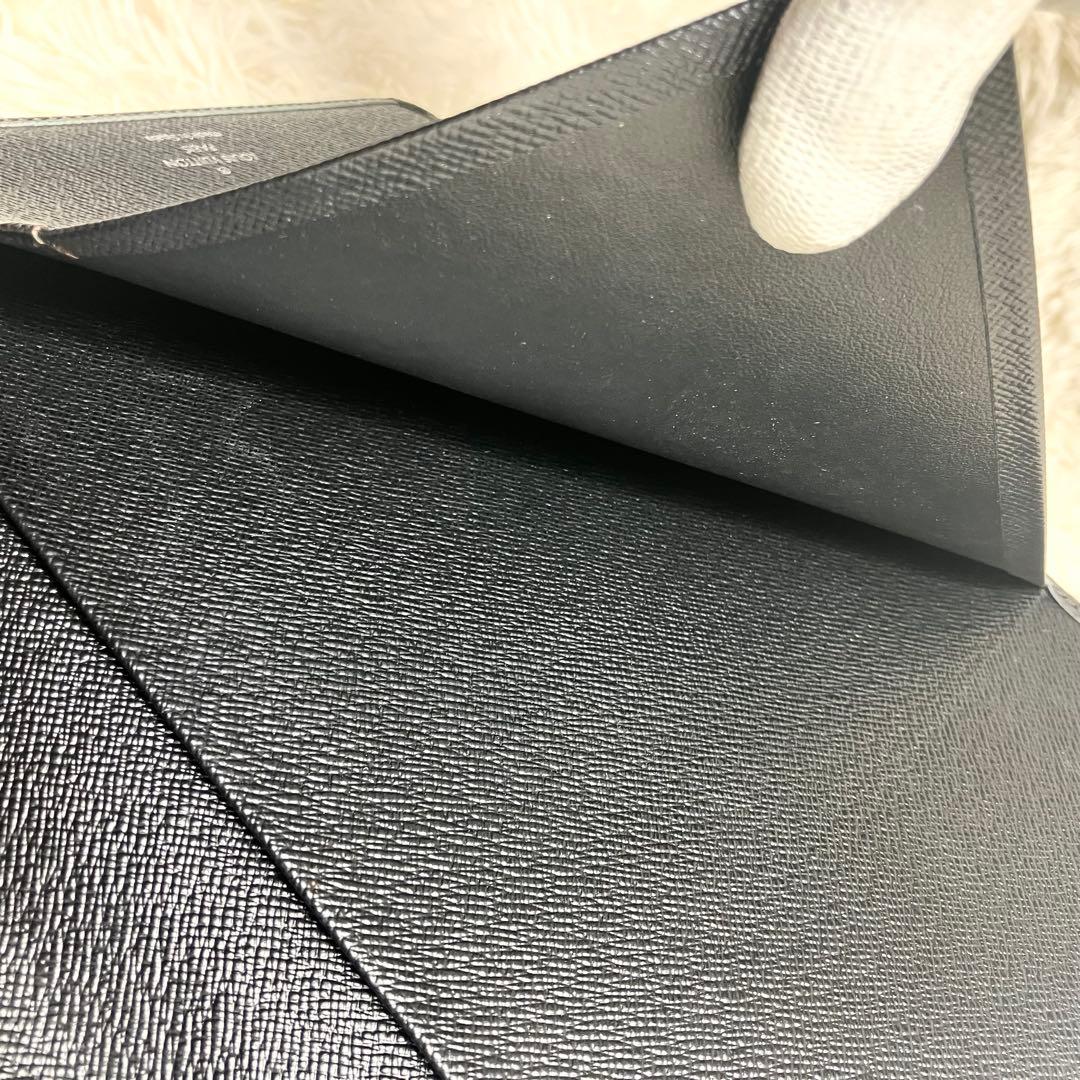 【良品】 ルイヴィトン タイガ アジェンダ・ビューロー イニシャル入り