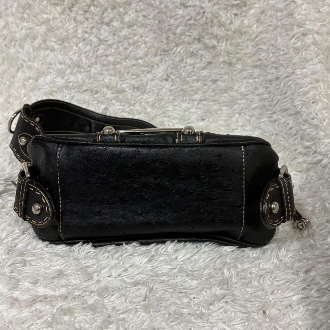 GUESS ゲス　Y2K ショルダーバッグ スタッズ　オーストリッチ型押し