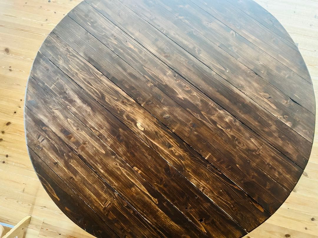 ダイニングテーブル　丸型　4人掛け　北欧風　古材　アンティーク　木製