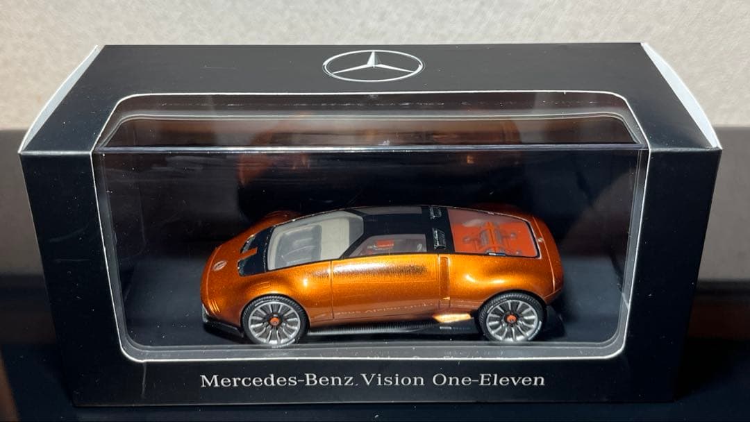 ミニカー 1/43 オートカルト M.ベンツビジョン ワンイレブン 500台限定