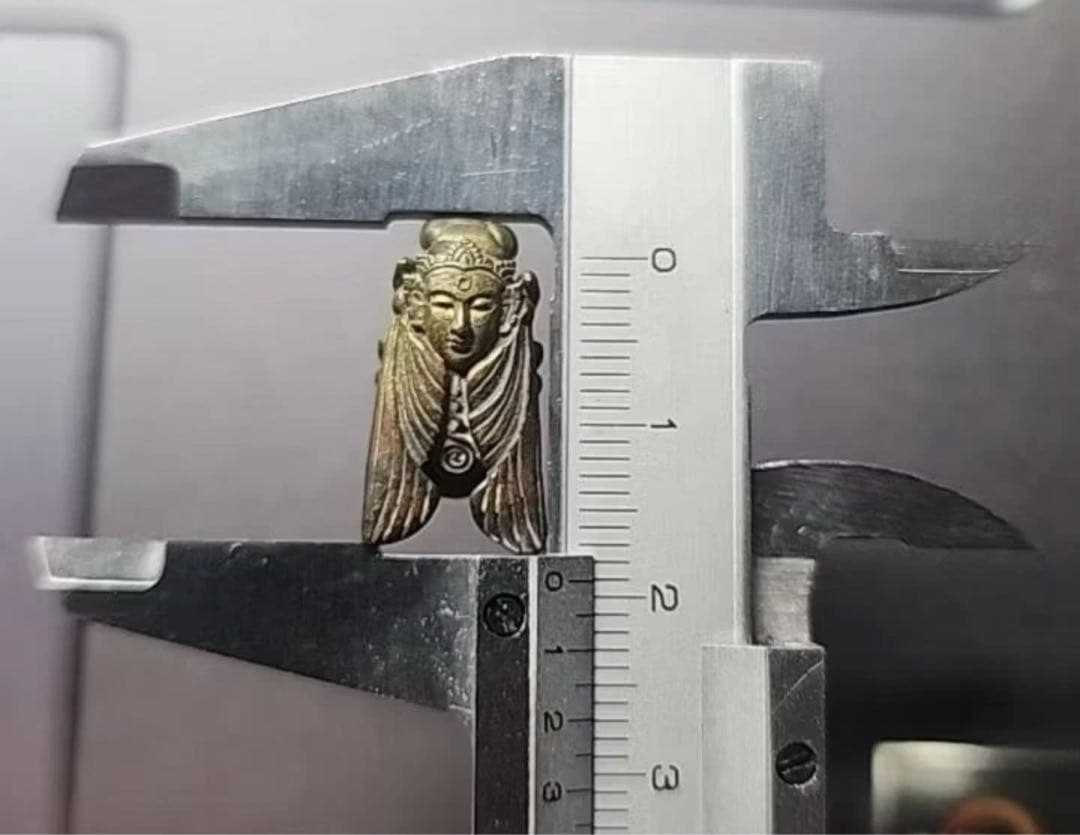 ゴールデンバンブルビー ギャンブル運、富、幸運、保護 プラクルアン B