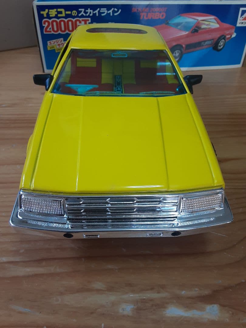 日産スカイライン2000 GT ターボ イチコ　ブリキ　ミニカー　昭和レトロ