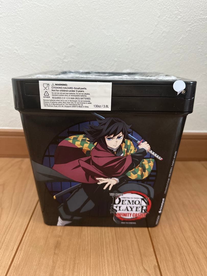 鬼滅の刃 無限城編 海外限定 光るポップコーンボックス缶