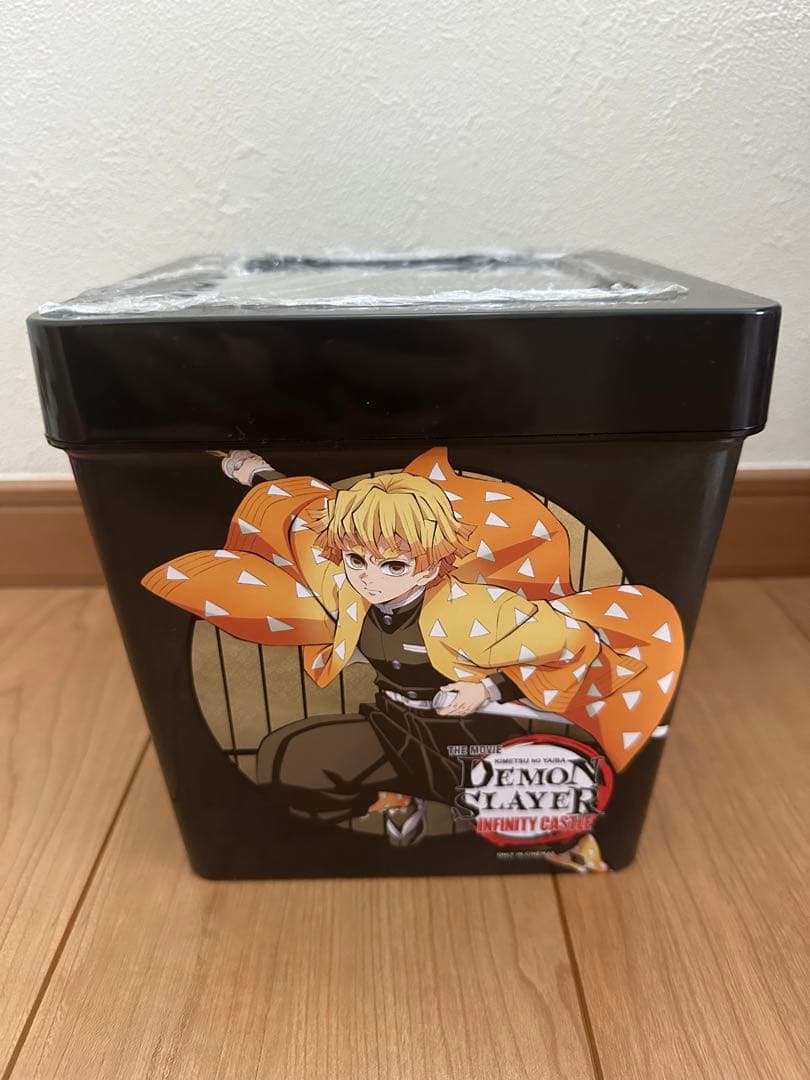 鬼滅の刃 無限城編 海外限定 光るポップコーンボックス缶