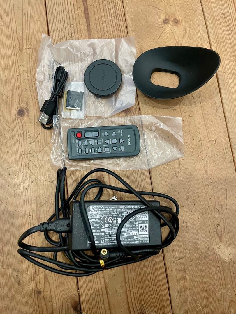 お得❗️SONY 4K PXW-FS5業務用ビデオカメラ本体