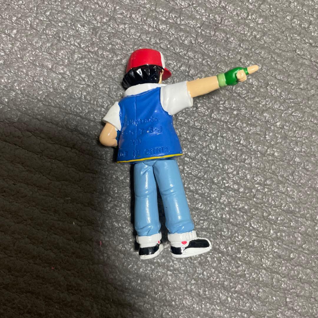 ポケモン　フィギュアコレクションなど　サトシ　シゲル　カスミ　ヘラクロス　4体