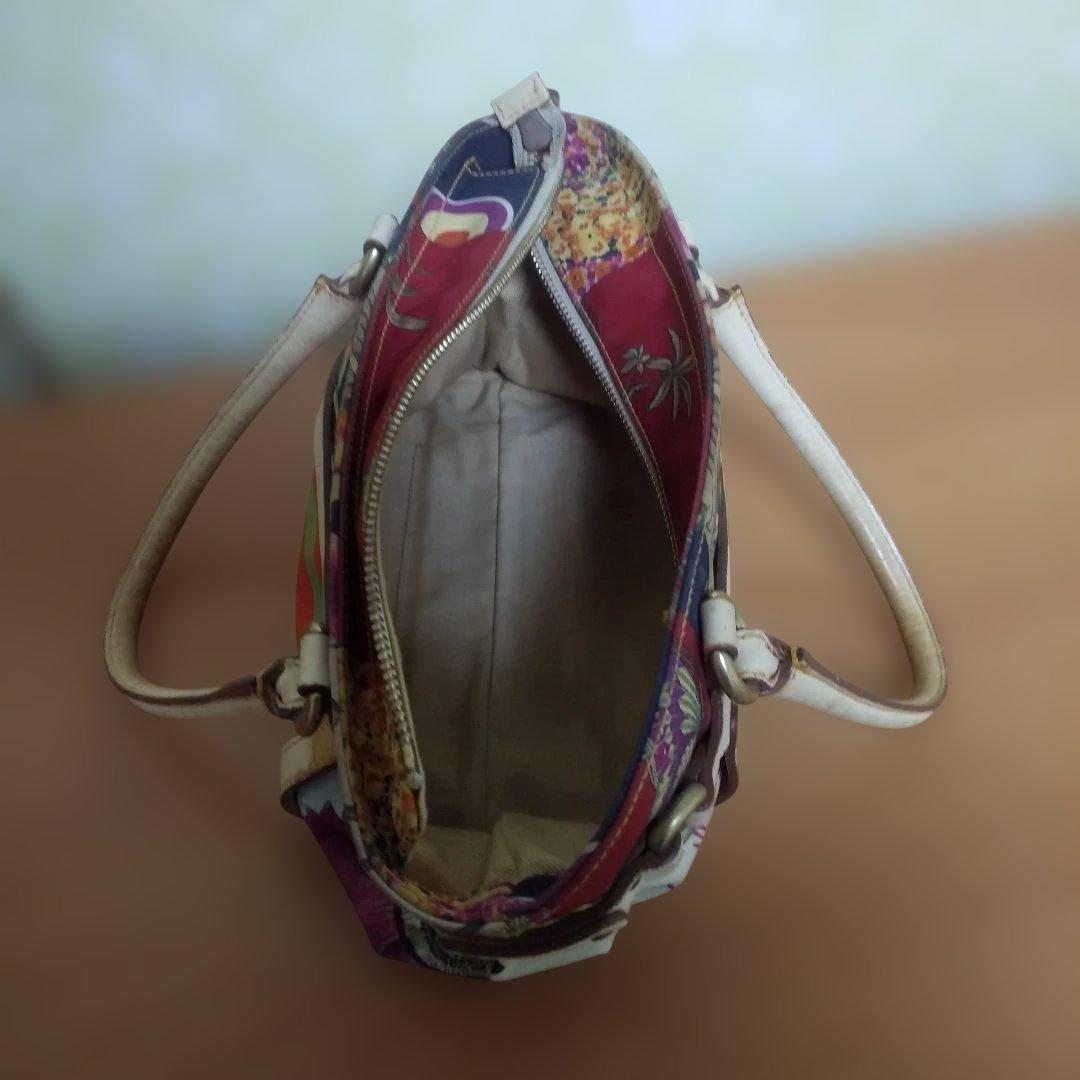 1*8様 Salvatore Ferragamo ハンドバッグ アニマル マルチ