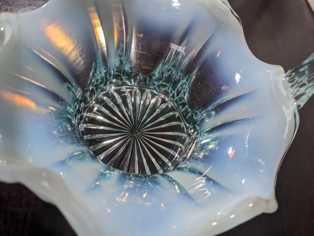 フェントン ブルーオパルセントガラス 取って付き お菓子入れ 小物入れ