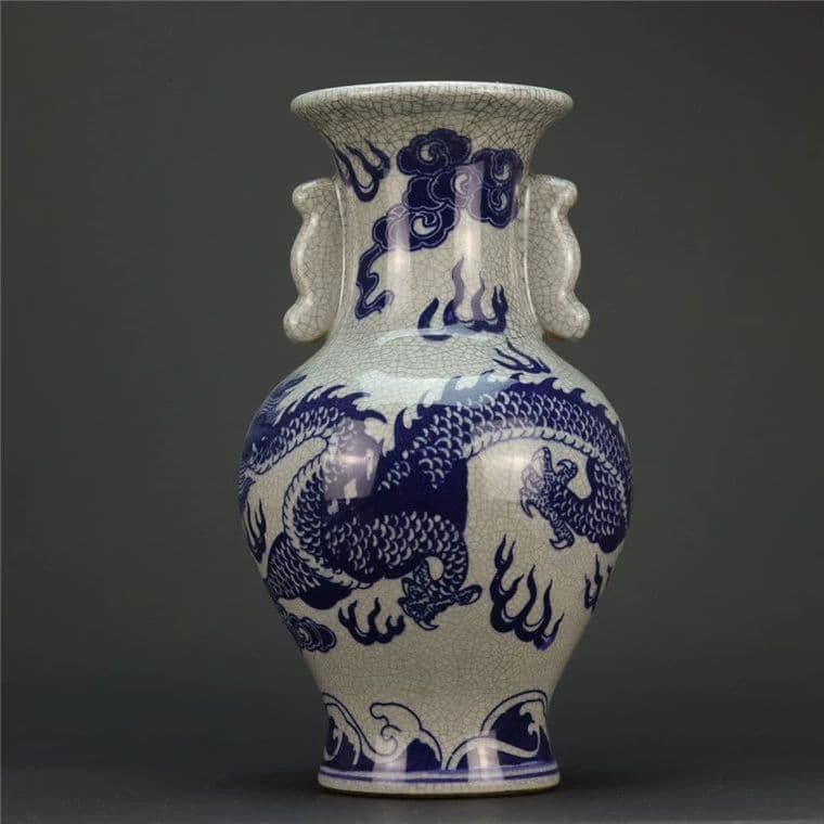 青花竜紋両耳花瓶 景徳鎮 陶磁器 装飾品 現代工芸品 美術品 置物 青花竜紋両耳花瓶 景徳鎮 陶磁器 装飾品 現代工芸品 美術品 置物 青花