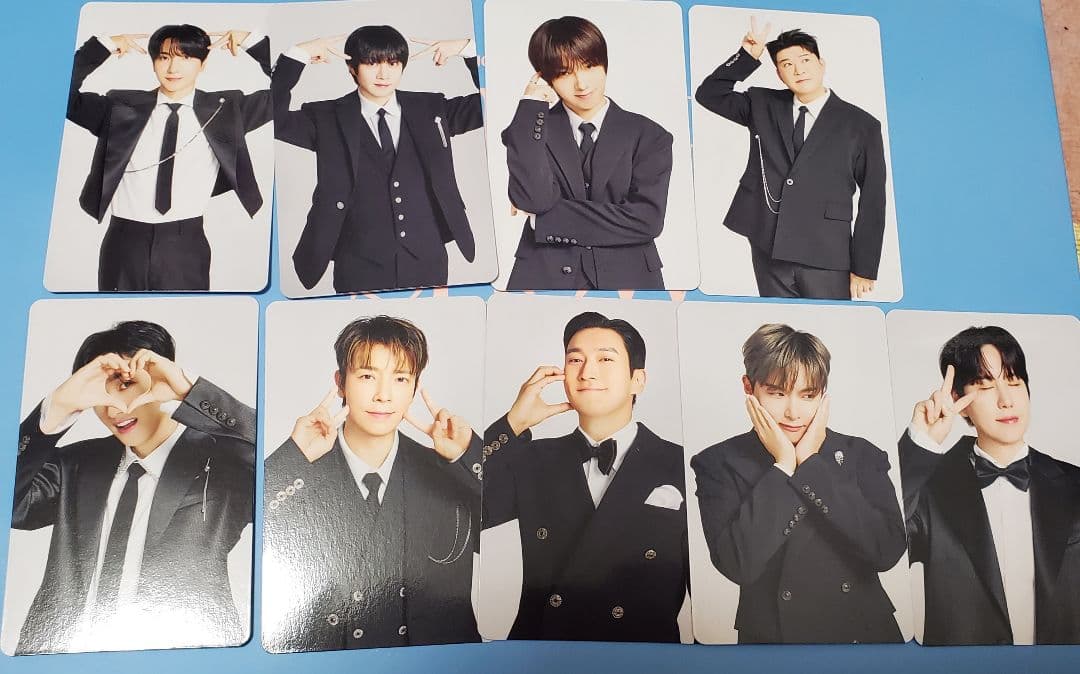 SUPERJUNIOR SS10アプグレ 12/13トレカ 9枚マフラー銀テ付き