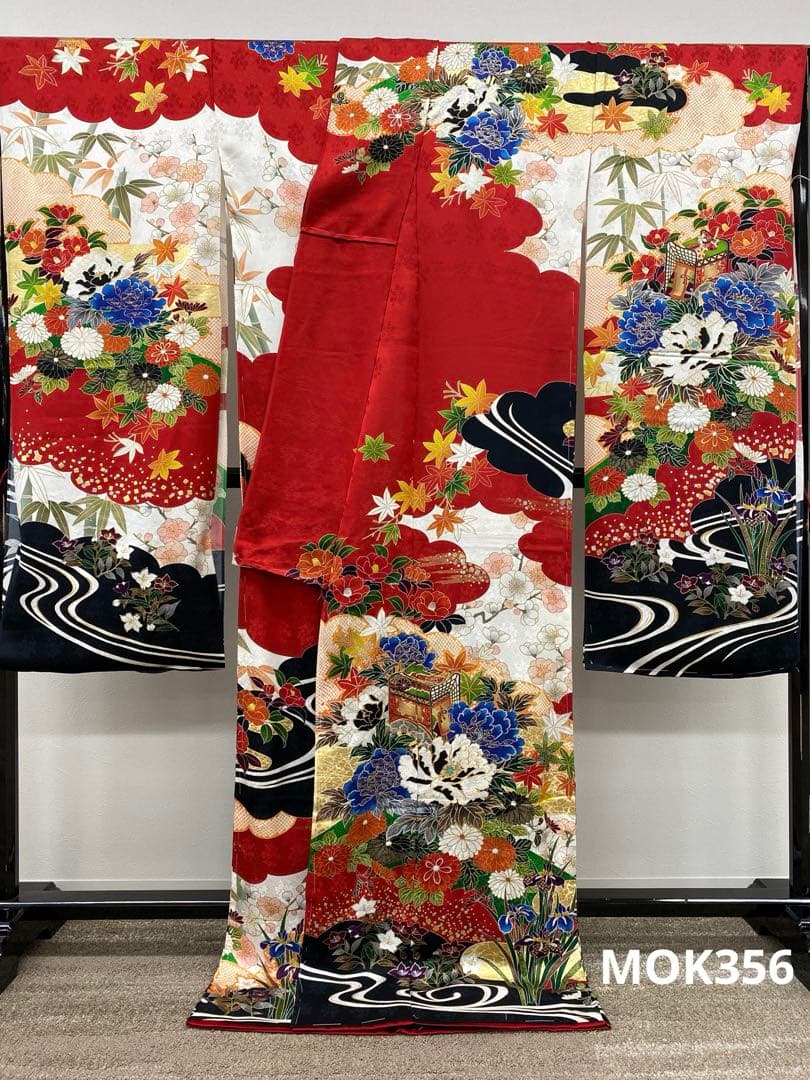 振袖 仮絵羽 刺繍 金彩 紋意匠 正絹 未仕立て品 八掛付き