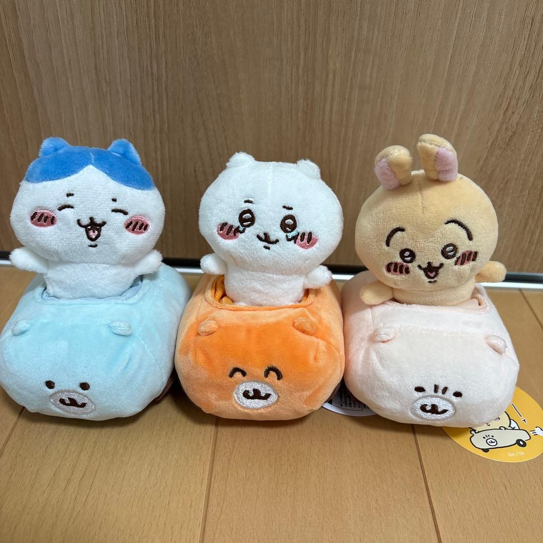 ちいかわ キャラクターぬいぐるみセット ちいかわ 東京みやげ お座りぬいぐるみ（ハチワレ） | ちいかわ