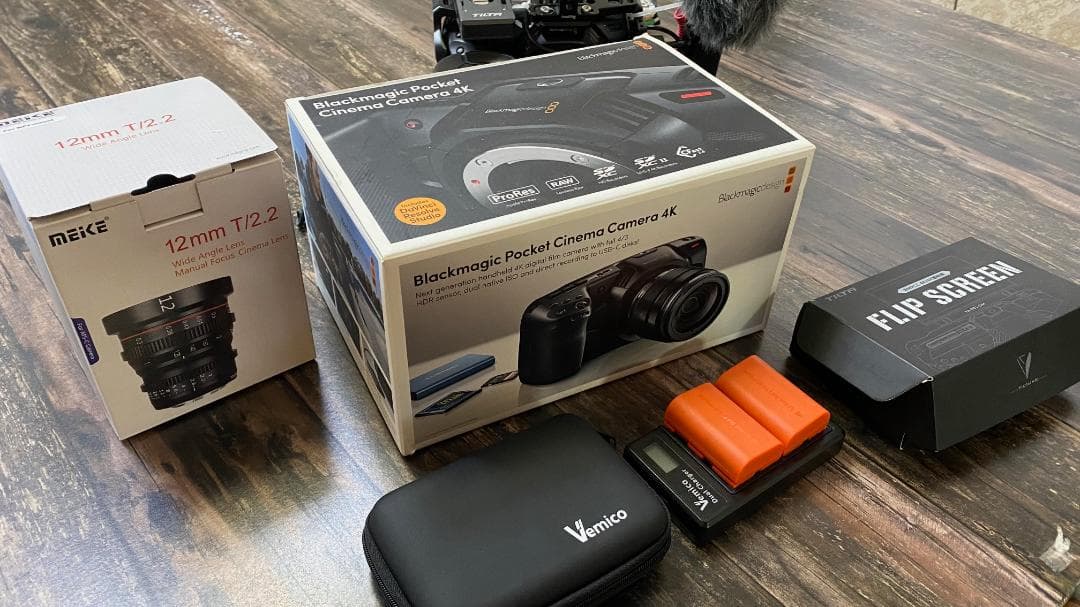 【みさき】BMPCC4K+TILTAフリップスクリーン シネマレンズ２本他