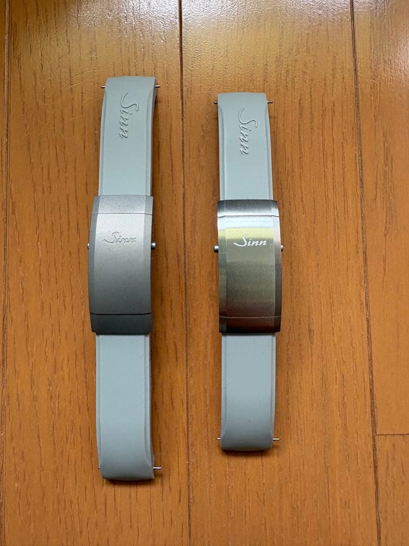 Sinn チタンバックル　グレーラバーセット　20ミリ幅